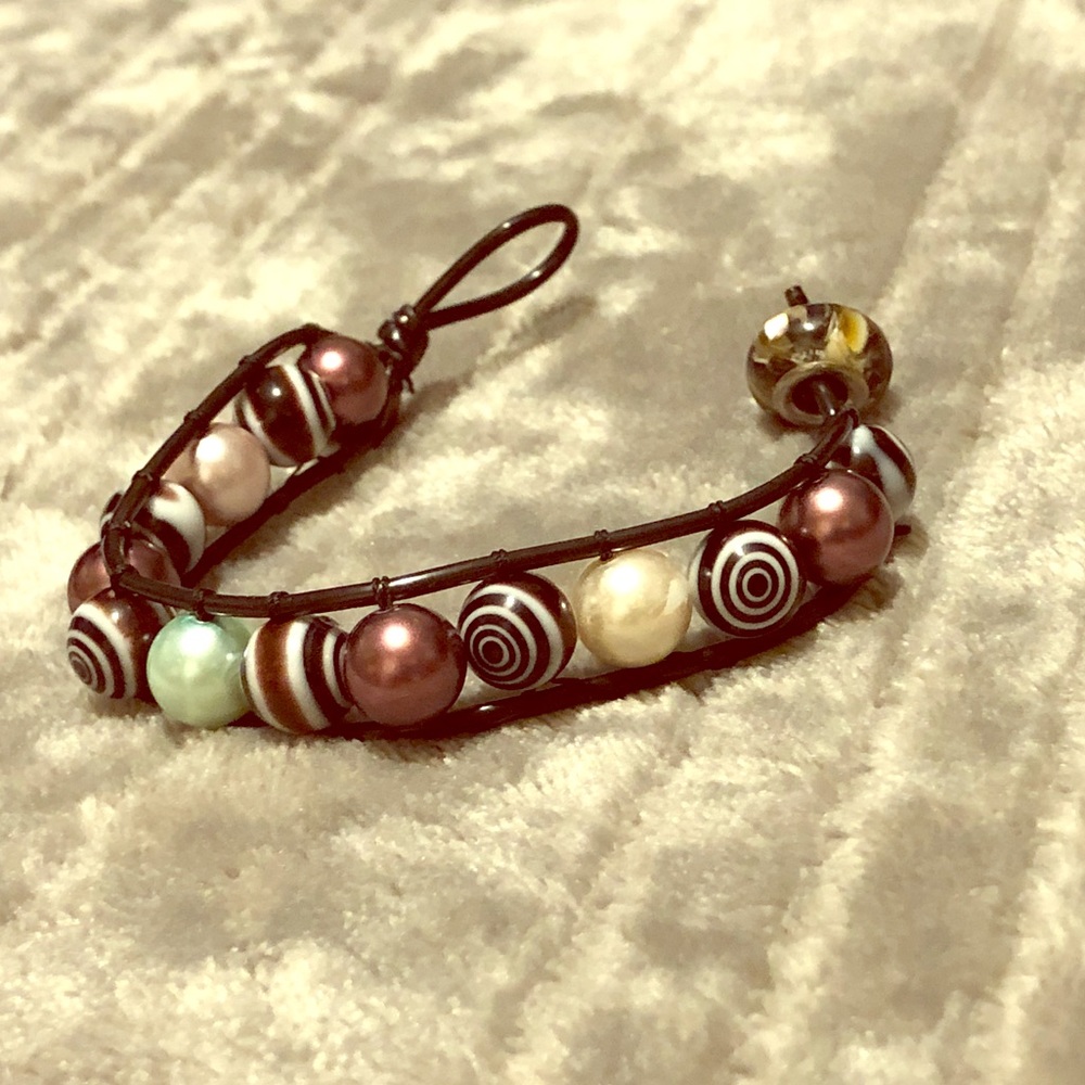 ♥️ Bohemian Style, Multi Colored Beaded Bracelet.